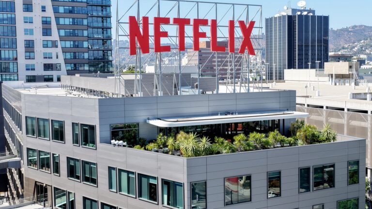 As Netflix dips below its 200-day moving average, Josh Brown says to buy shares here