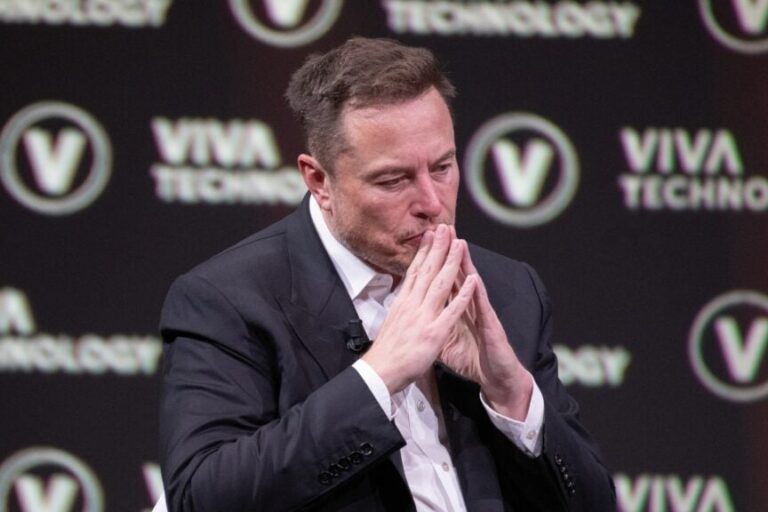 Gene Munster Says Elon Musk Has Talked About Moving Away From Nvidia Before, But It’s ‘Proven Extremely Hard To Do’ As Tesla Doubles Down On AI5 Chip – Tesla (NASDAQ:TSLA)