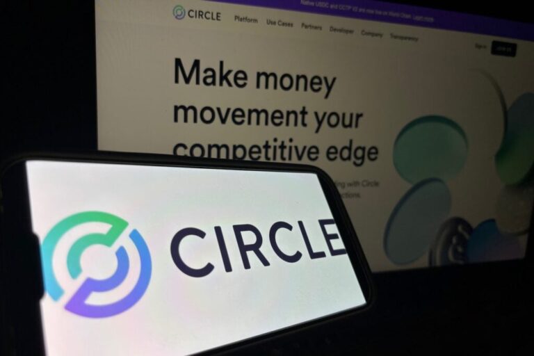 Circle Internet Gears Up For Q3 Print; Here Are The Recent Forecast Changes From Wall Street’s Most Accurate Analysts – Circle Internet Group (NYSE:CRCL)
