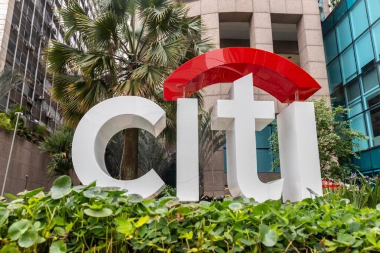 Citigroup Plans Fresh March Layoffs Targeting Senior Roles (UPDATED) – Citigroup (NYSE:C)