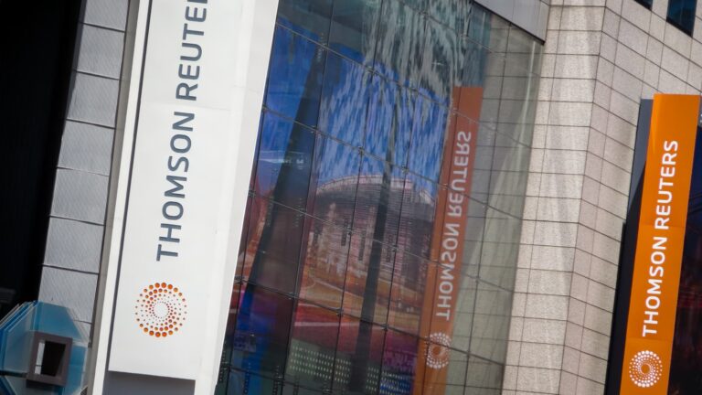 Anthropic goes from software foe to friend. These stocks should benefit