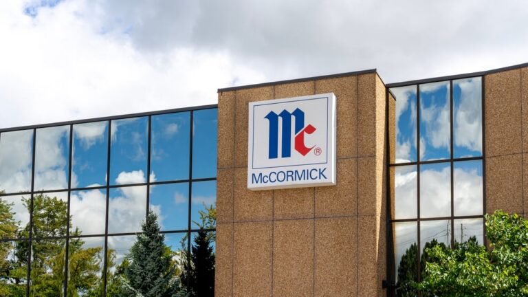 McCormick Stock Sinks To 52-Week Low – Here’s Why – McCormick & Co (NYSE:MKC)