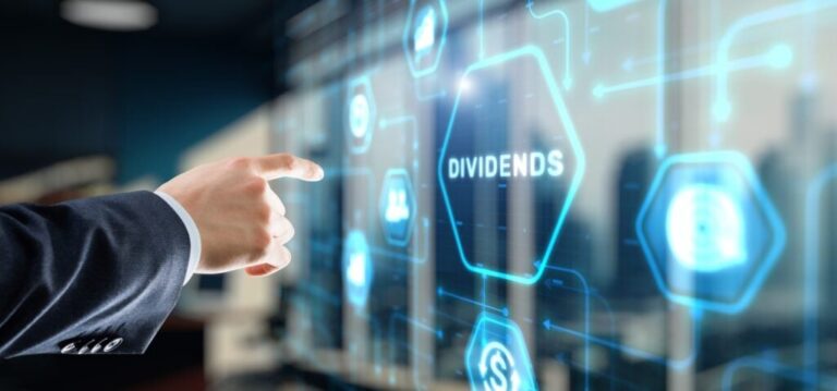 Wall Street’s Most Accurate Analysts Spotlight On 3 Financial Stocks With Over 10% Dividend Yields