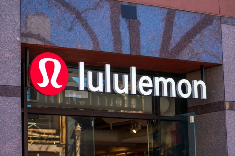 Lululemon Launches New Sweat-Hiding Gear, Partnering With Frances Tiafoe – Lululemon Athletica (NASDAQ:LULU)